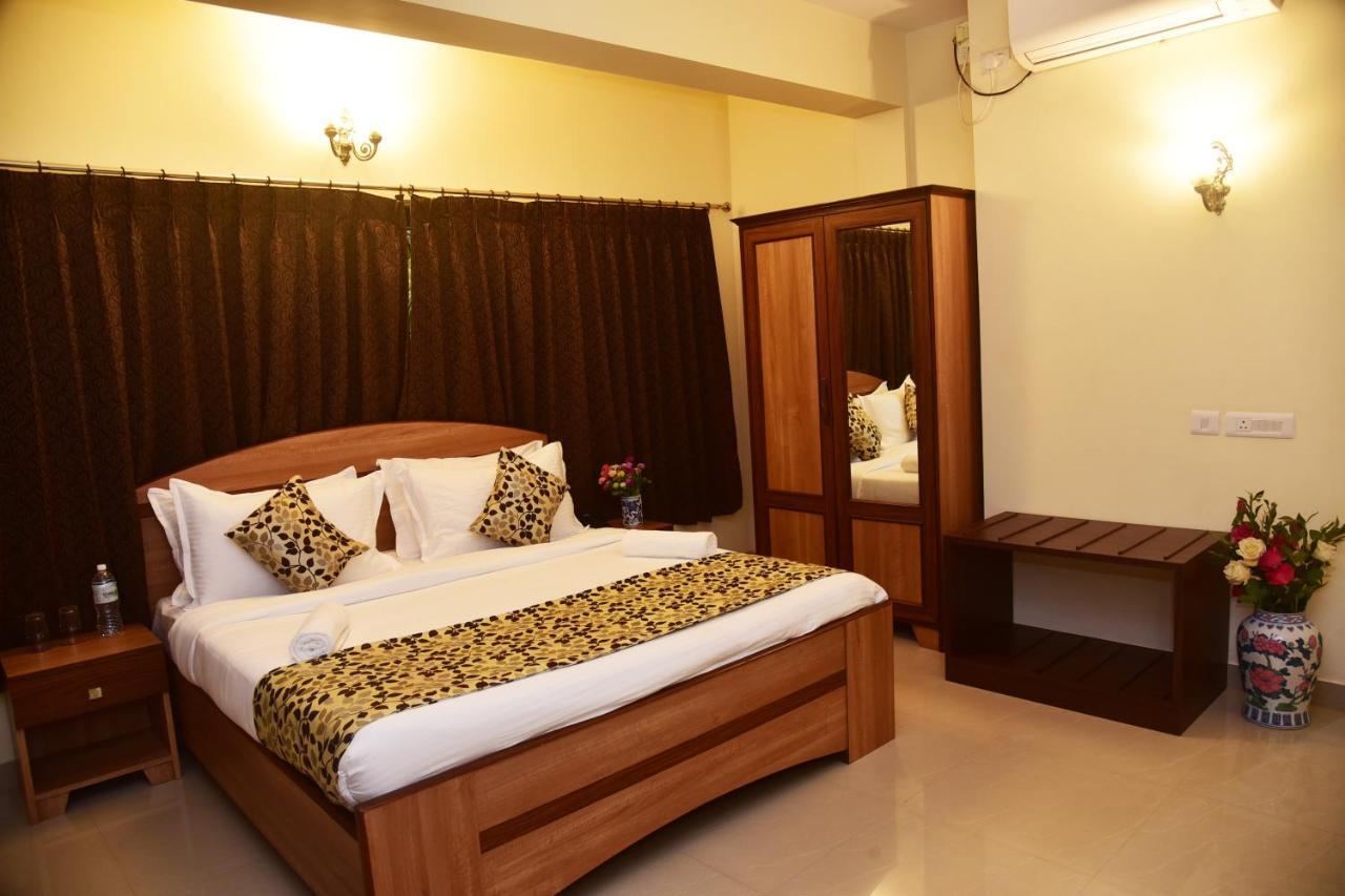 Hotel Candolim Grande Exterior foto