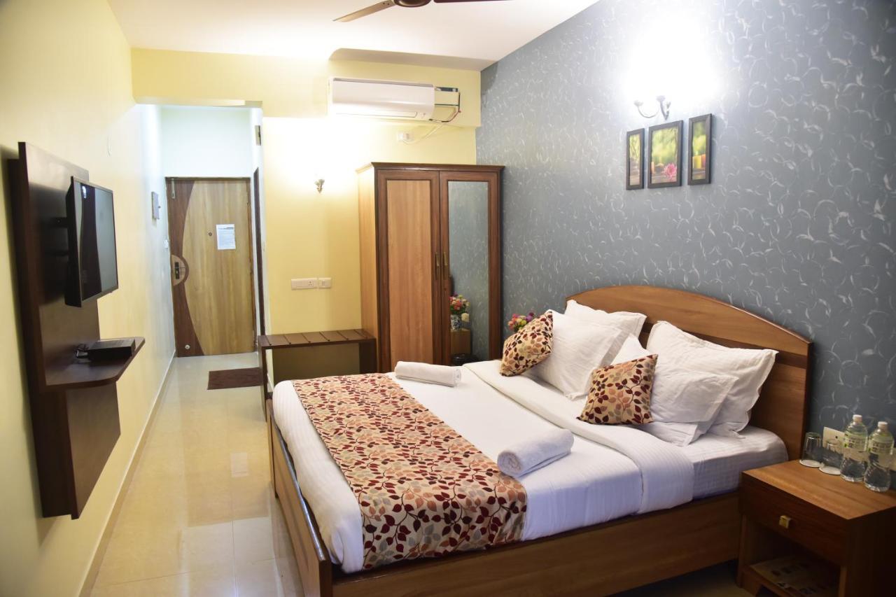 Hotel Candolim Grande Exterior foto
