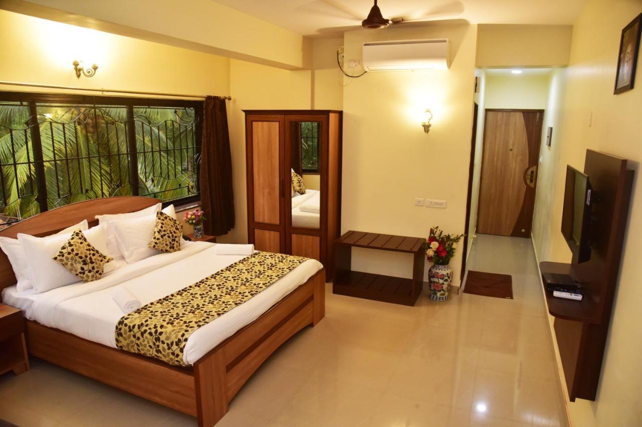 Hotel Candolim Grande Exterior foto