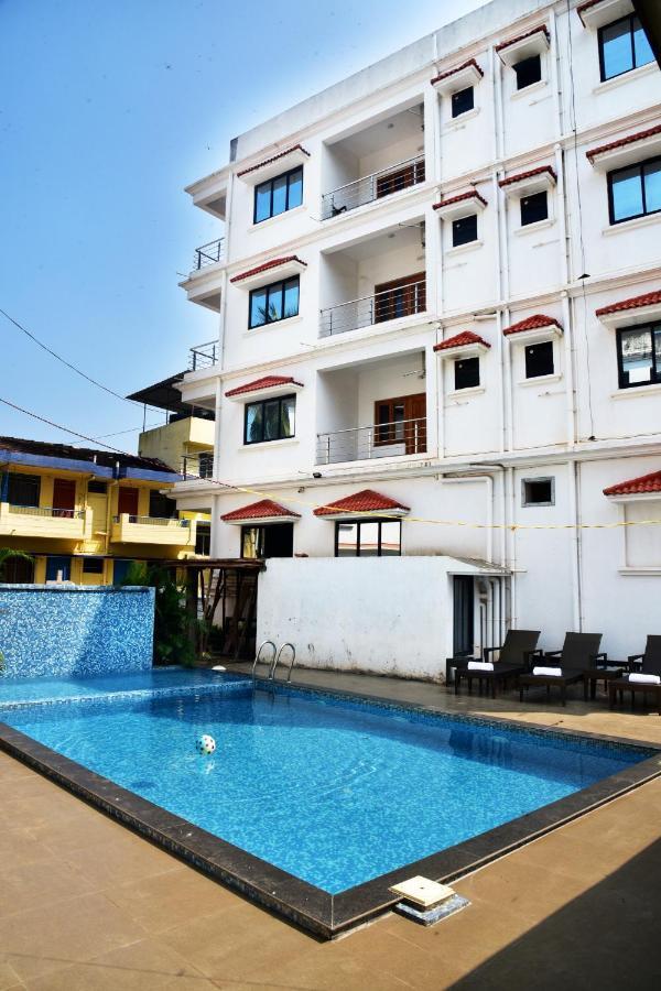 Hotel Candolim Grande Exterior foto