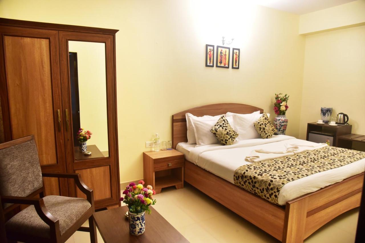 Hotel Candolim Grande Exterior foto