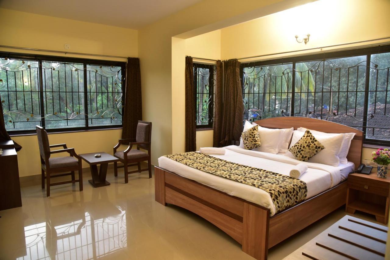 Hotel Candolim Grande Exterior foto