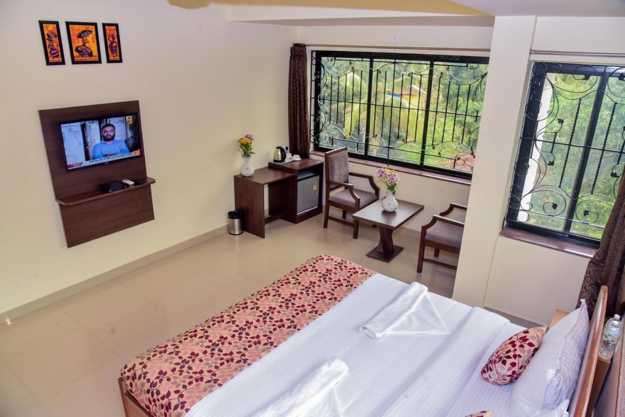 Hotel Candolim Grande Exterior foto