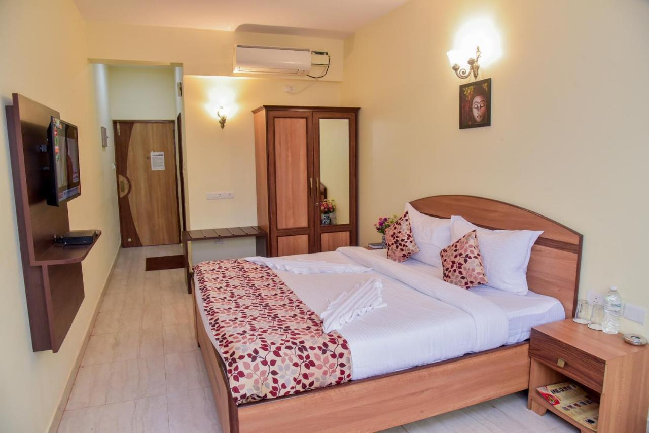 Hotel Candolim Grande Exterior foto