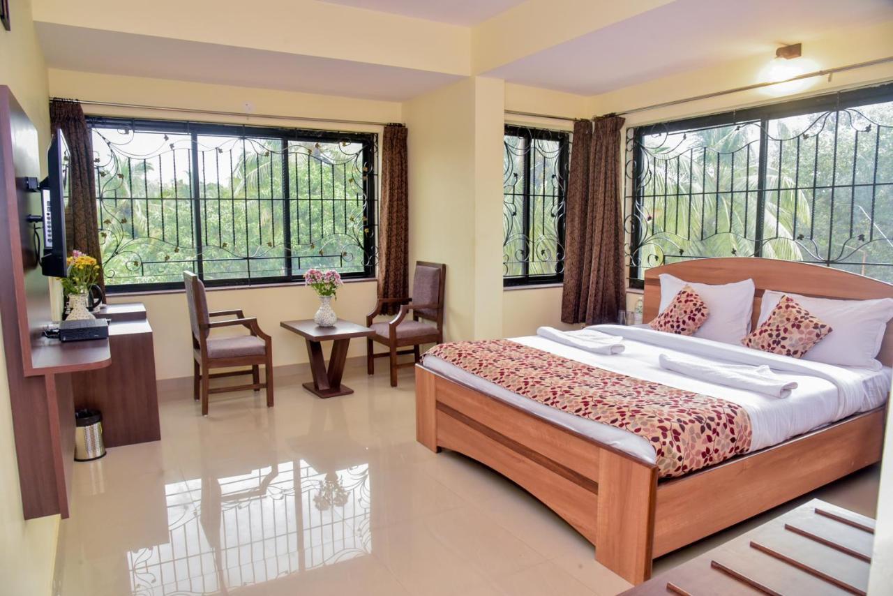 Hotel Candolim Grande Exterior foto