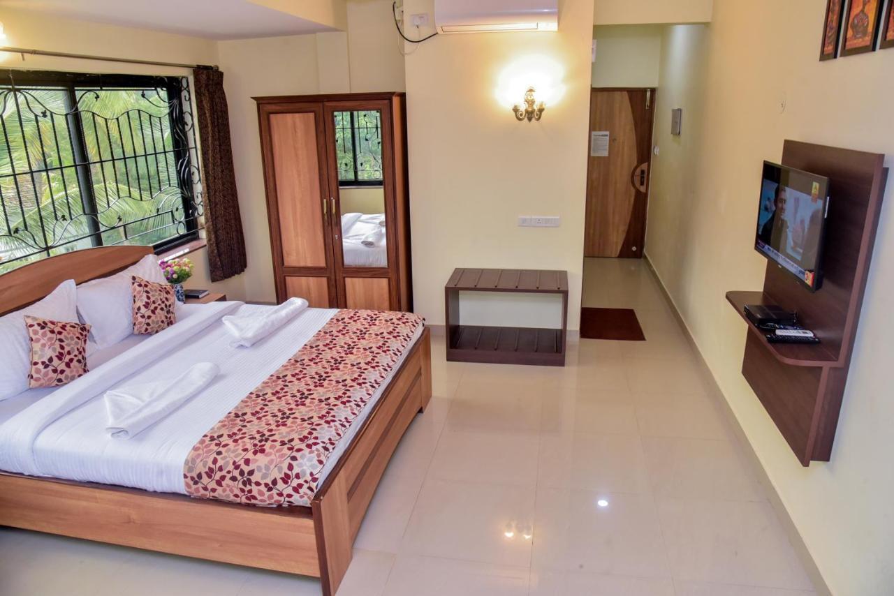 Hotel Candolim Grande Exterior foto